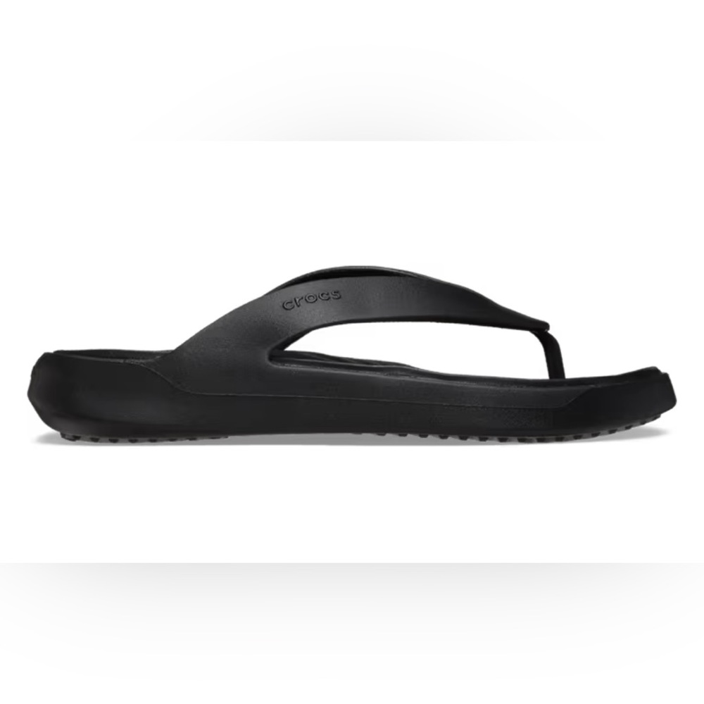 NWOT CROCS FLIP FLOPS
